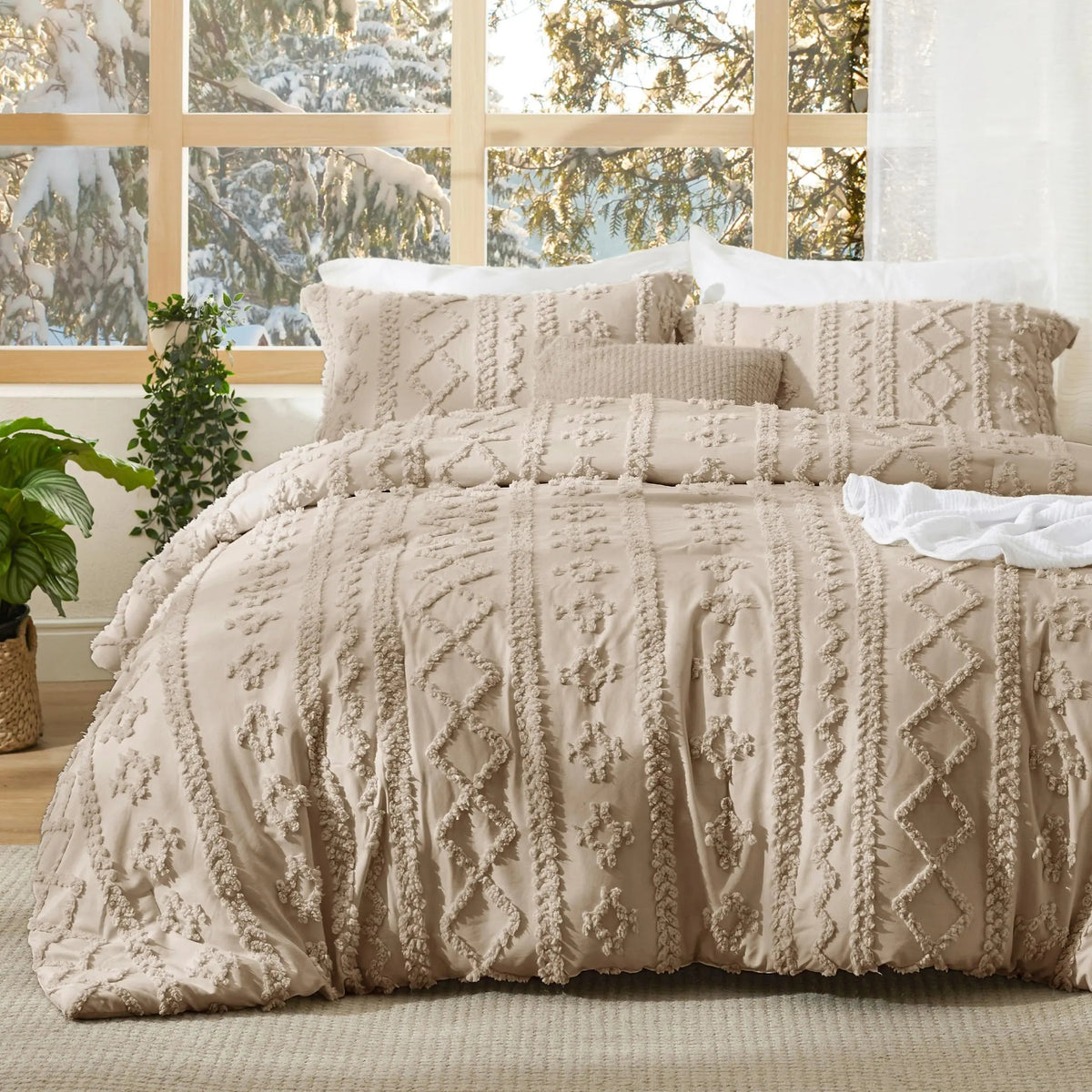 Tufted Boho Comforter Set (3 Pcs)