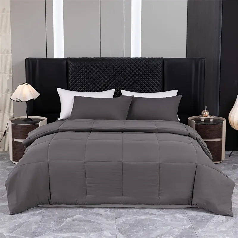 Reversible Lightweight Comforter