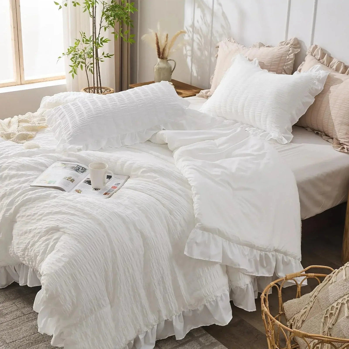 Korean Lace Seersucker Bedding Set